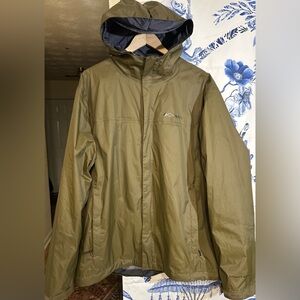 Columbia Olive Omni-Performance Weather Tech jacket for Men